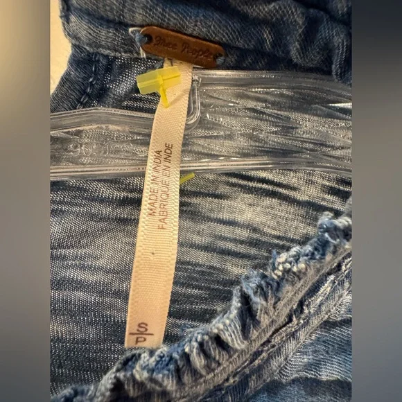 Free People | Le Femme Ruffled Crochet Top - 100%  Cotton - Romantic - Feminine - Picture 8 of 13